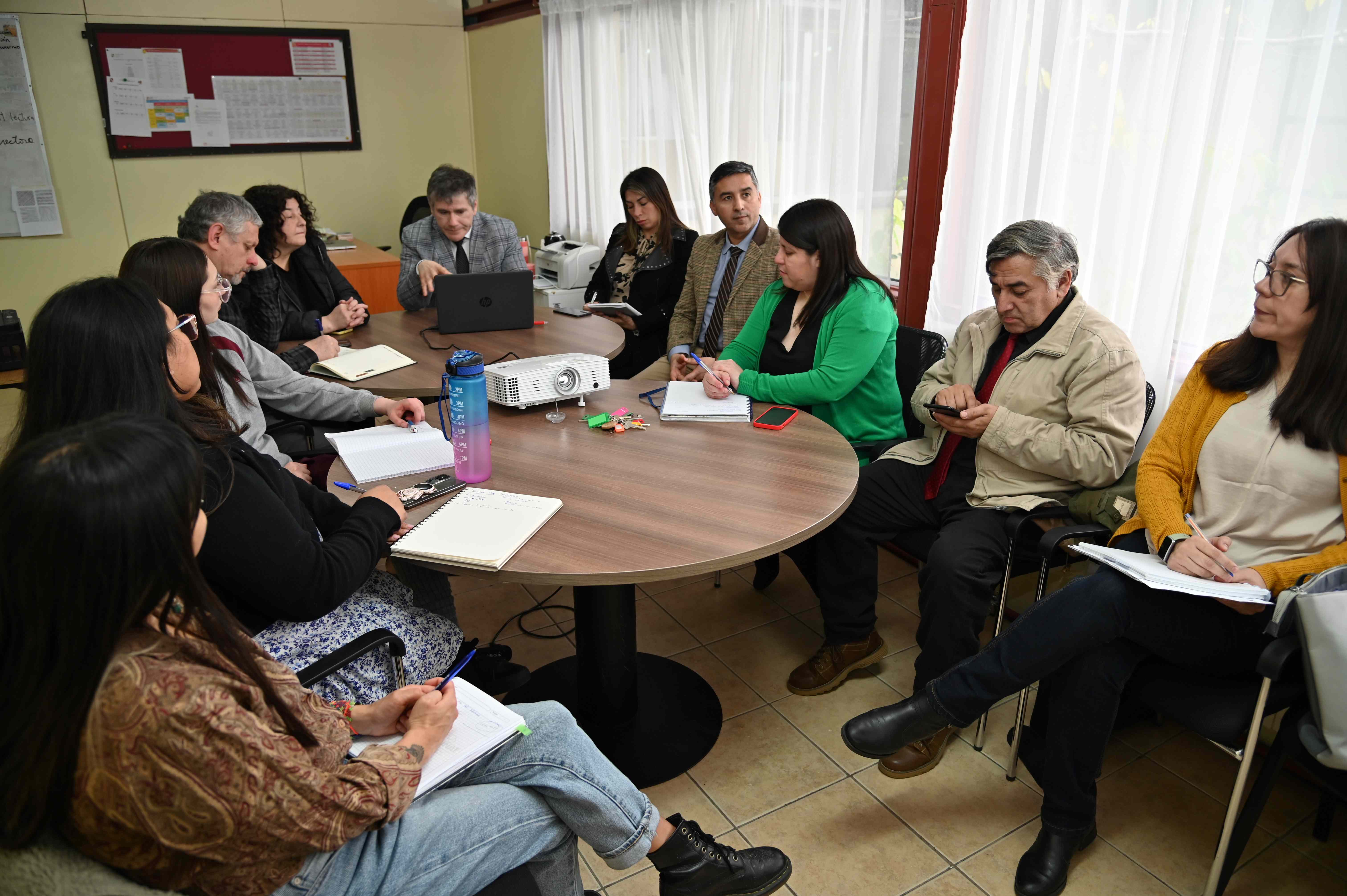 Adjudican contrato para el mantenimiento de establecimientos educacionales en ocho comunas de Magallanes